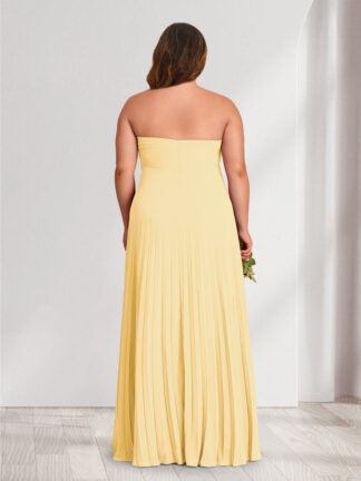 A-Line/Princess Strapless Floor-Length Plus Size Bridesmaid Dresses With Pleats