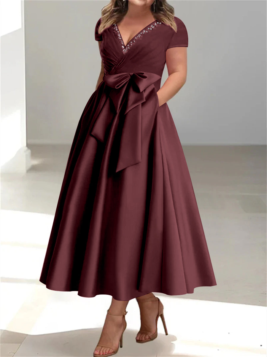A-Line/Princess V-Neck Plus Size Mother of the Bride Dresses with Pockets & Ruffles - 画像 (4)