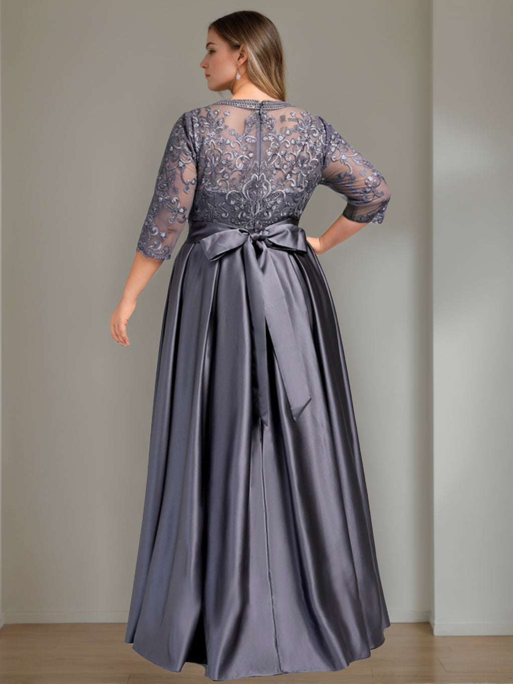 A-Line/Princess Scoop 3/4 Length Sleeves Floor-Length Plus Size Mother of the Bride Dresses with Bow & Sequins - 画像 (2)