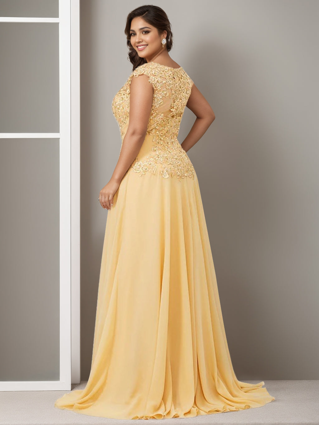 A-Line/Princess Jewel Neck Sleeveless Floor-Length Elegant Plus Size Mother of the Bride Dresses with Beading Appliques - 画像 (2)