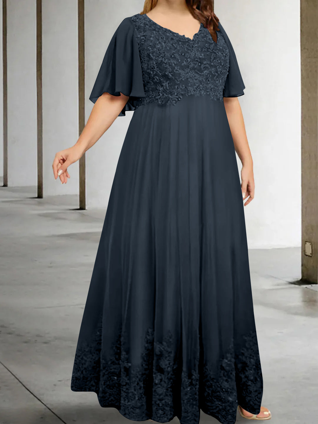 A-Line/Princess V-Neck Half Sleeves Floor-Length Plus Size Mother of the Bride Dresses with Appliques - 이미지 29