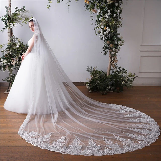 One-tier Lace Wedding Veils with Applique Edge - 이미지 5