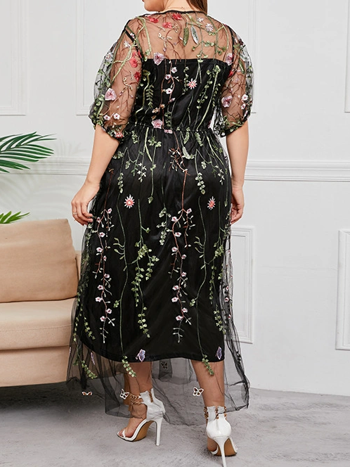 A-Line/Princess Embroidery Tulle Mother of the Bride Dresses - Image 2