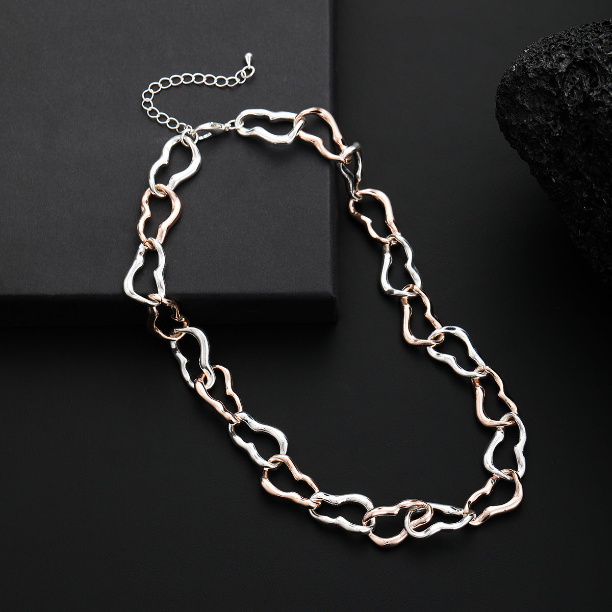 Cool Punk Irregular Circle Alloy Collarbone Necklace - 画像 (9)
