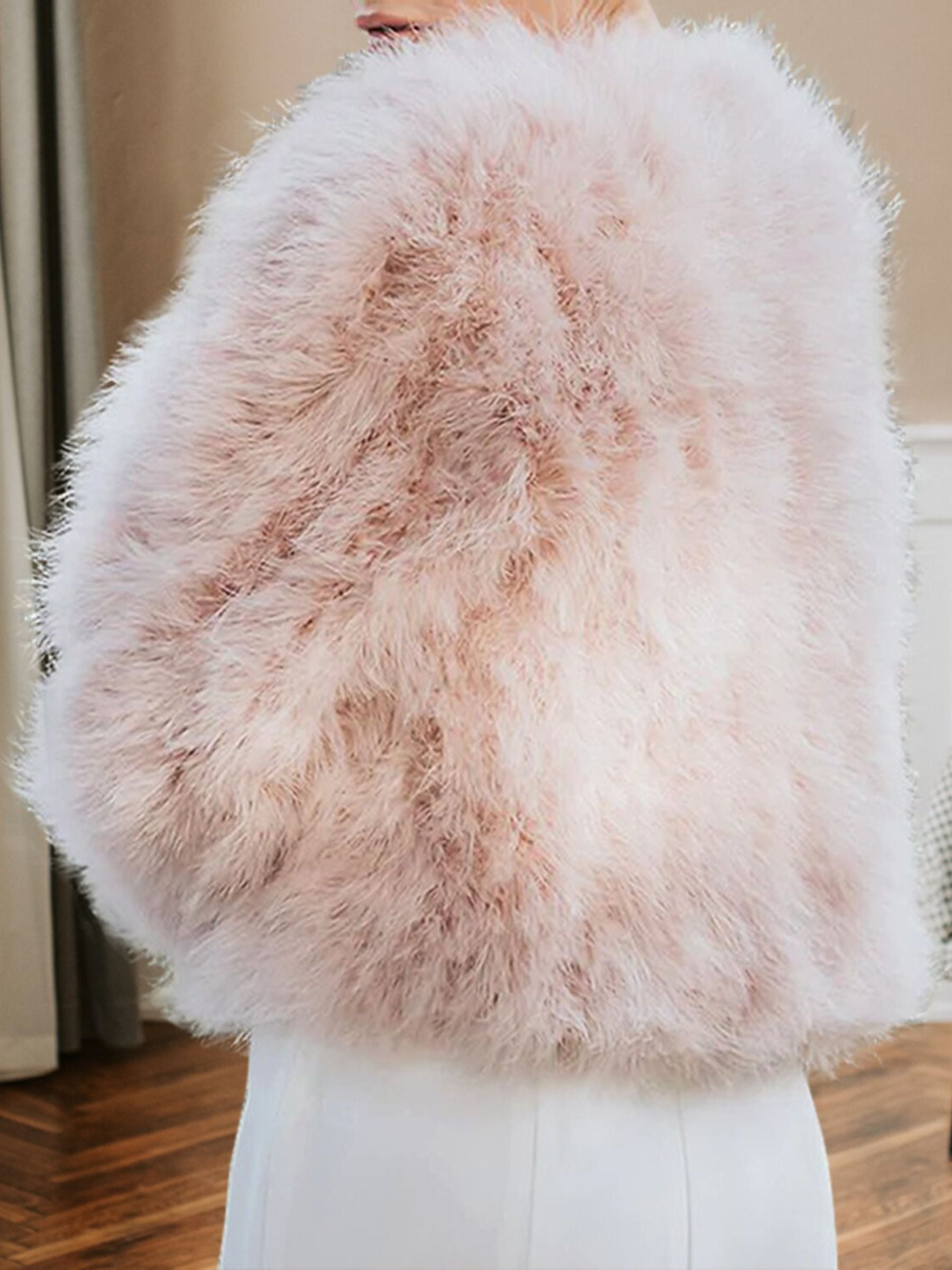 Women‘s Pearl Pink Luxury Faux Fur Warm Bolero Wraps - 이미지 3