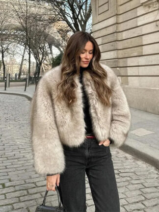 Women's Luxury Faux Fur Cropped Jacket